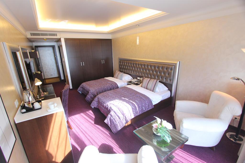 Elite Hotel & Spa เบรุต ภายนอก รูปภาพ